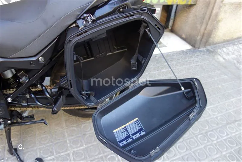 Suzuki V-Strom 650 – Vista 18