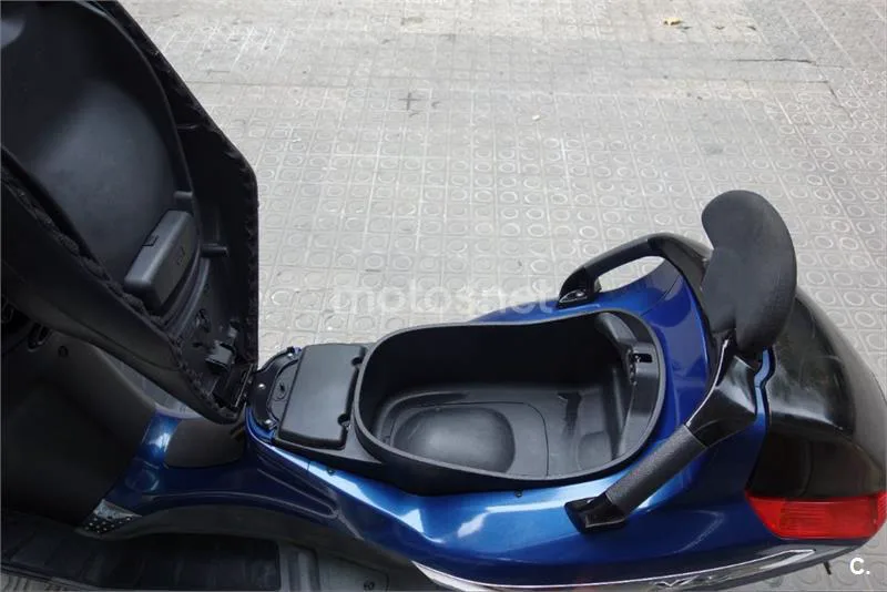 Piaggio X8 125 – Vista 13