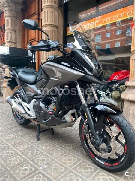 Honda NC 750 X – Vista 6