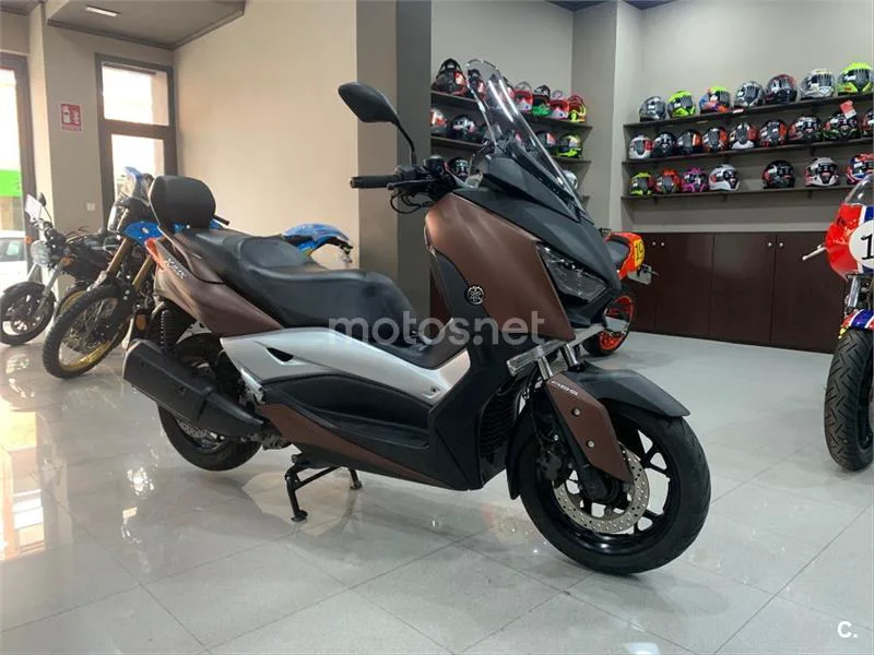 Yamaha XMAX 300 – Vista 6