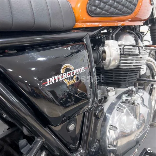 Royal Enfield Interceptor 650 – Vista 17
