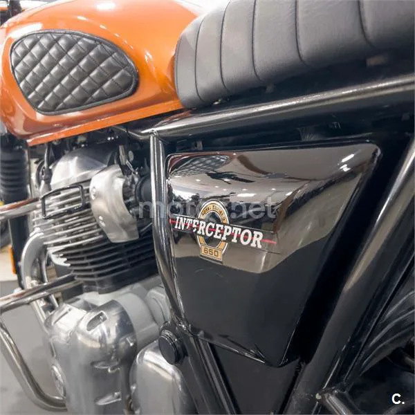 Royal Enfield Interceptor 650 – Vista 25