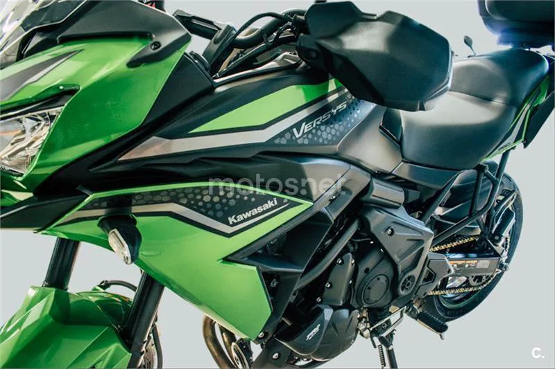 Kawasaki Versys – Vista 4