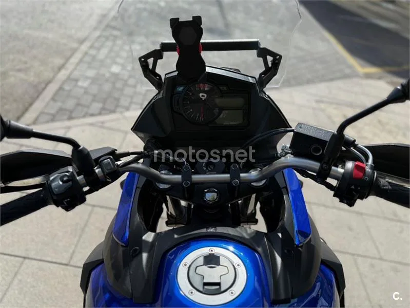 Suzuki V-Strom 650 – Vista 15