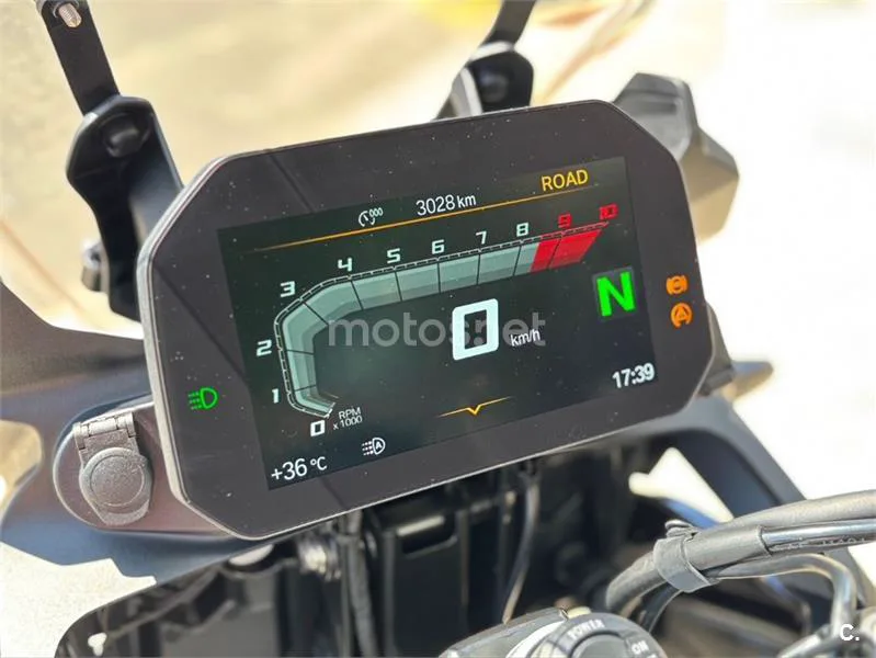 BMW F 750 GS – Vista 14