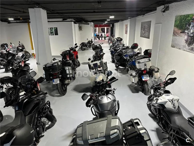 Kawasaki Z900 – Vista 14