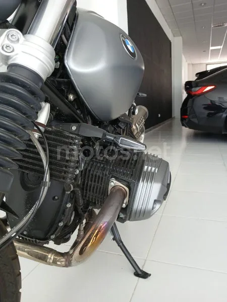 BMW R nineT - Vista 12
