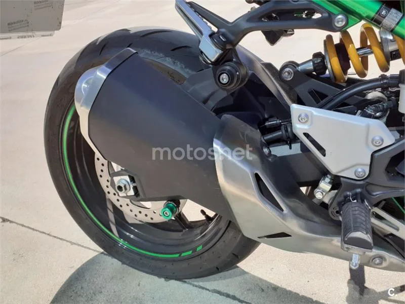 Kawasaki Z900 – Vista 21