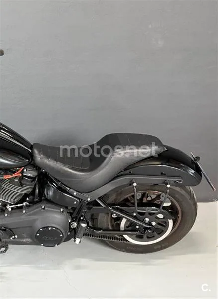 Harley-Davidson Low Rider S – Vista 10