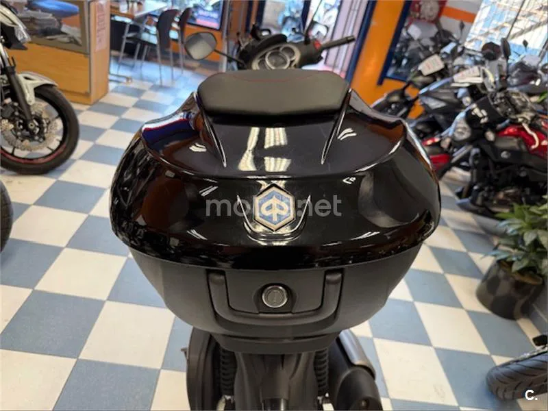 Piaggio Beverly Sport Touring 350 – Vista 13