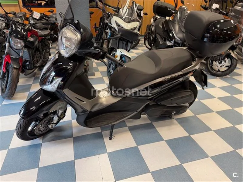 Piaggio Beverly Sport Touring 350 – Vista 5