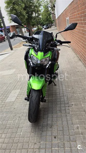 Kawasaki Z 900 – Vista 2