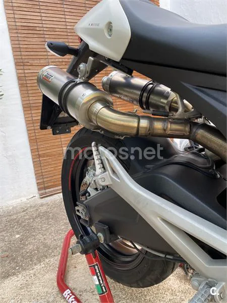 Ducati Monster 696 – Vista 16