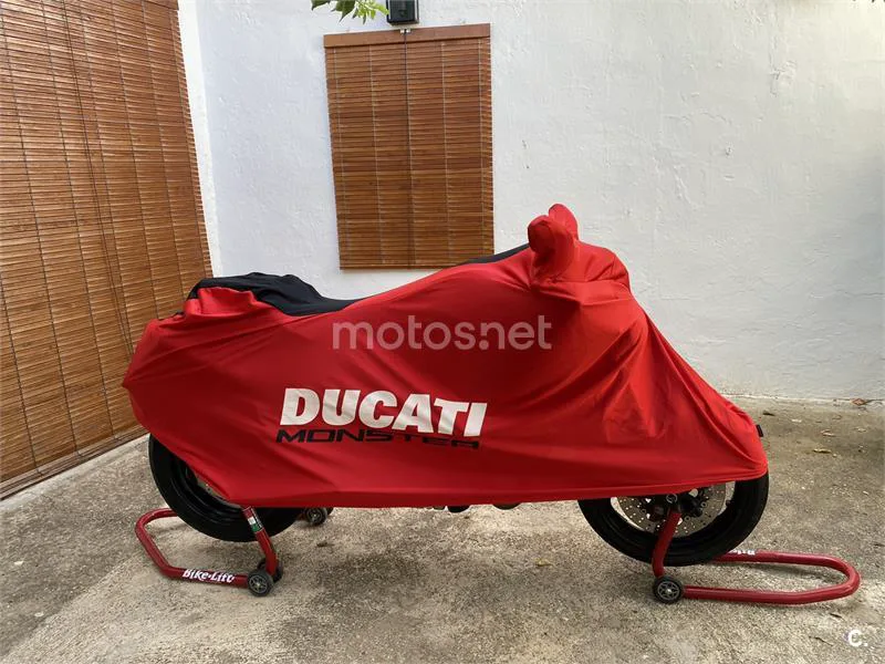 Ducati Monster 696 – Vista 17