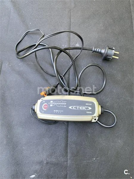 Ducati Monster 696 – Vista 18