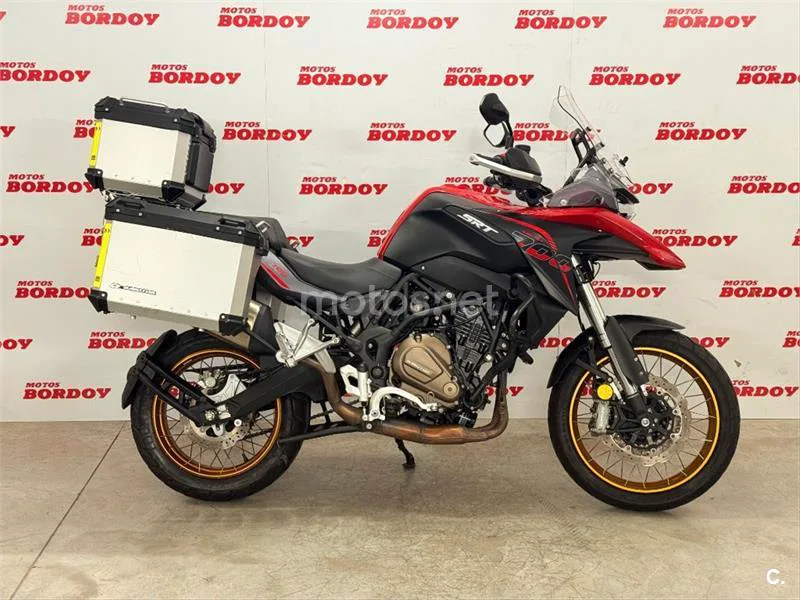 QJ Motor SRT 700 X – Vista 3