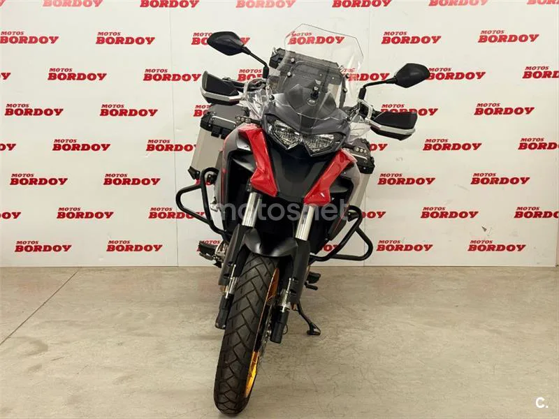 QJ Motor SRT 700 X – Vista 4