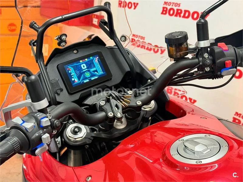 QJ Motor SRT 700 X – Vista 8