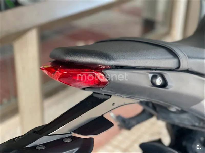 Yamaha MT-09 – Vista 4
