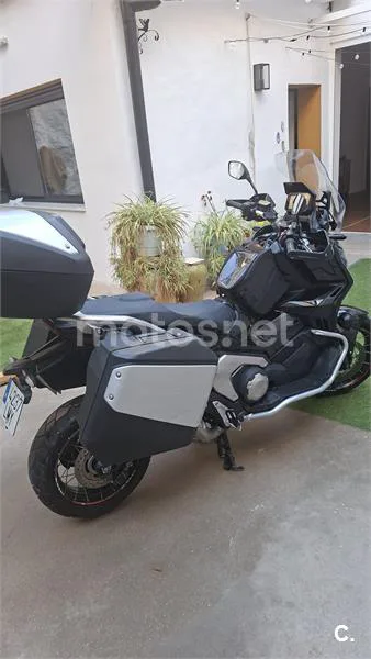 Honda X-ADV – Vista 4