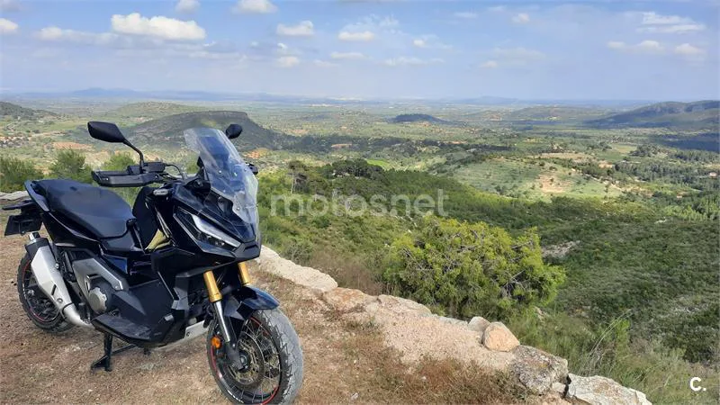 Honda X-ADV – Vista 8