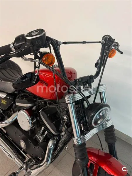 Harley-Davidson Sportster Iron 883 – Vista 3