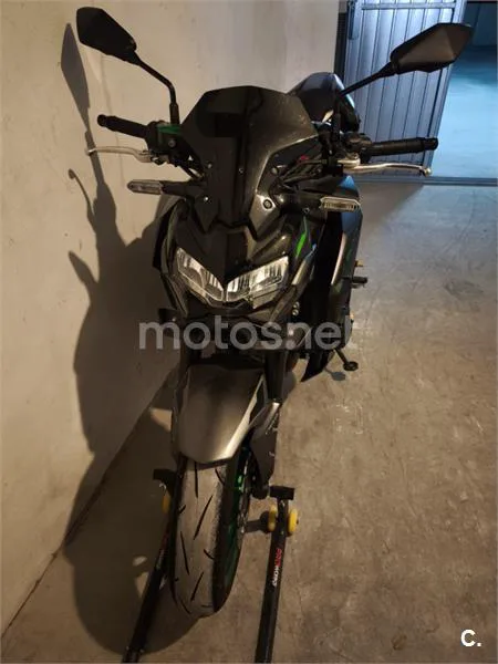 Kawasaki Z 900 – Vista 4