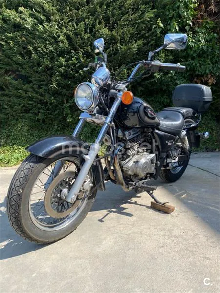 Suzuki Marauder 250 – Vista 4