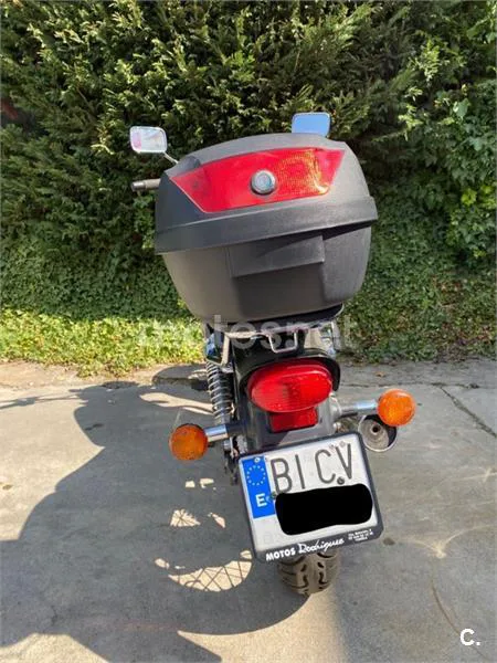 Suzuki Marauder 250 – Vista 5