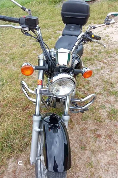 Suzuki Marauder 250 – Vista 4