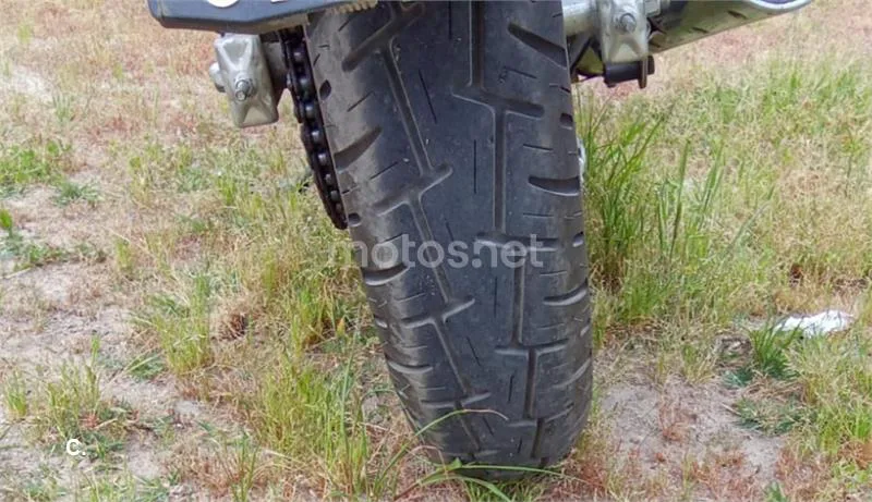 Suzuki Marauder 250 – Vista 5