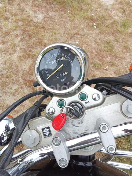 Suzuki Marauder 250 – Vista 7