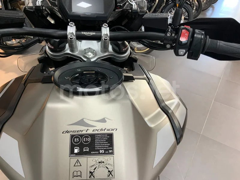 Triumph Tiger 1200 - Vista 8