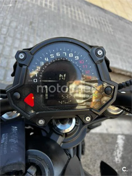 Kawasaki Z 650 – Vista 7