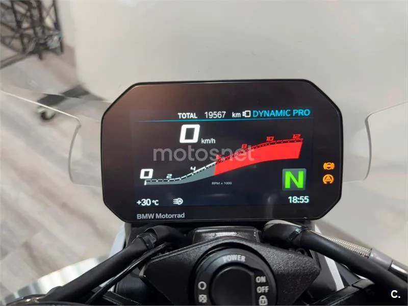 BMW S 1000 R – Vista 11