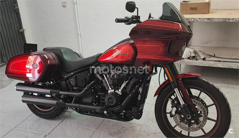 Harley-Davidson Low Rider ST – Vista 2