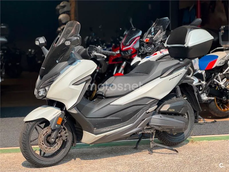 Honda Forza 125 – Vista 4
