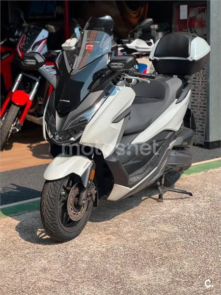 Honda Forza 125 – Vista 6