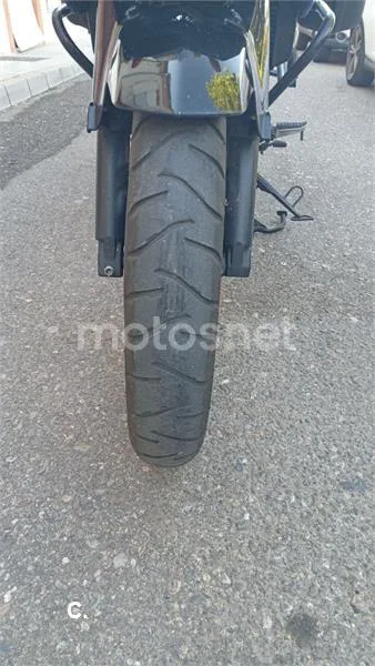 Suzuki V-Strom 650 – Vista 8