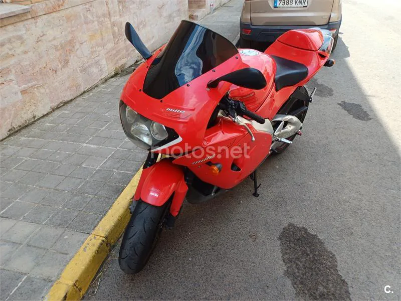 Aprilia RSV Mille – Vista 3