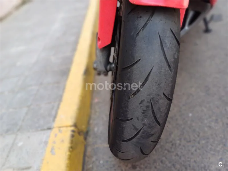 Aprilia RSV Mille – Vista 9