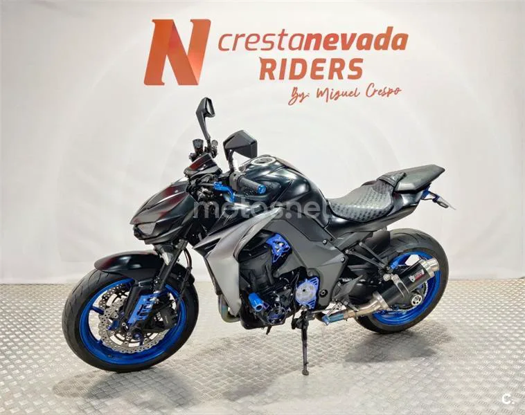 Kawasaki Z1000 – Vista 4