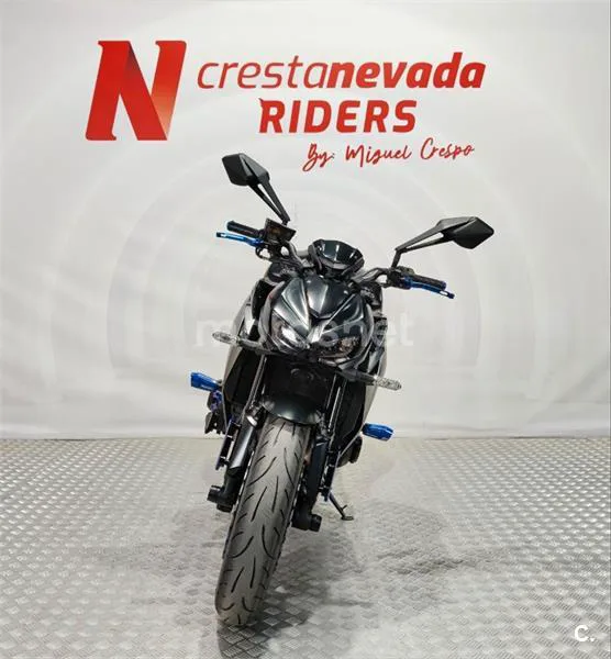 Kawasaki Z1000 – Vista 5