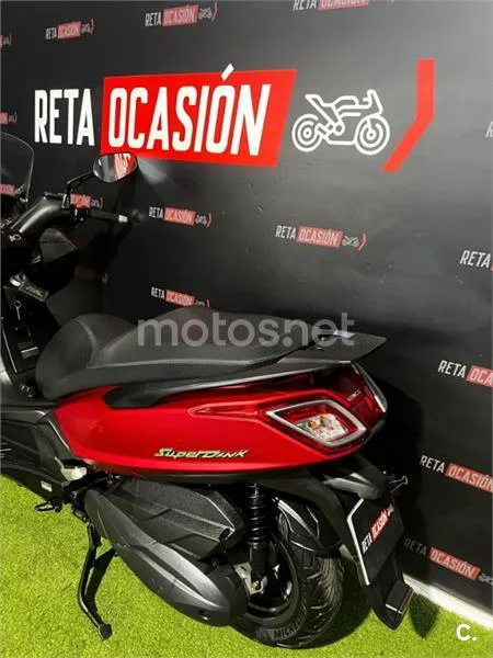 Kymco Super Dink 350 – Vista 4
