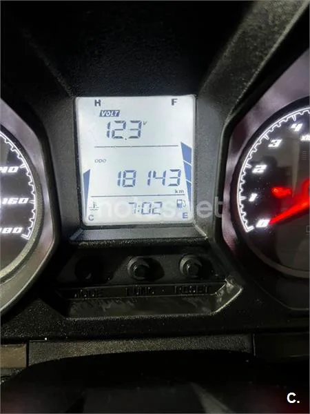 Kymco Super Dink 350 – Vista 9