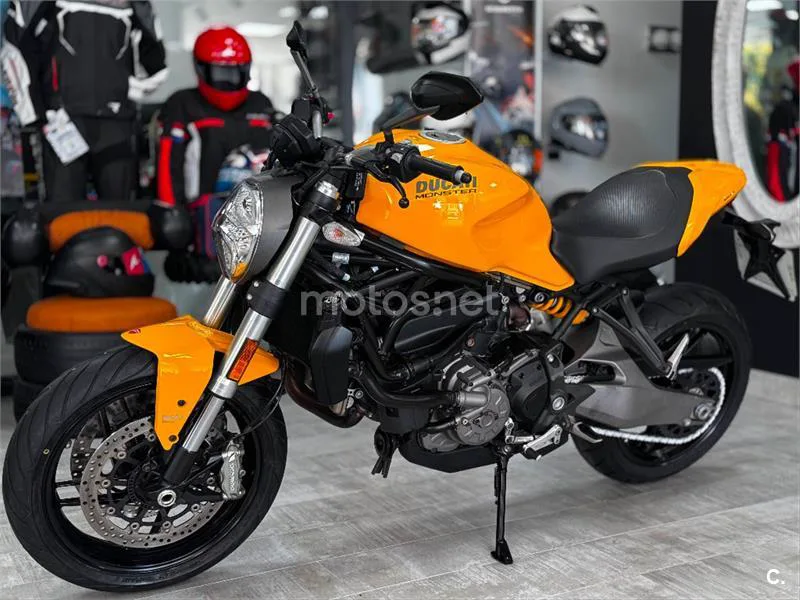 Ducati Monster 821 – Vista 6