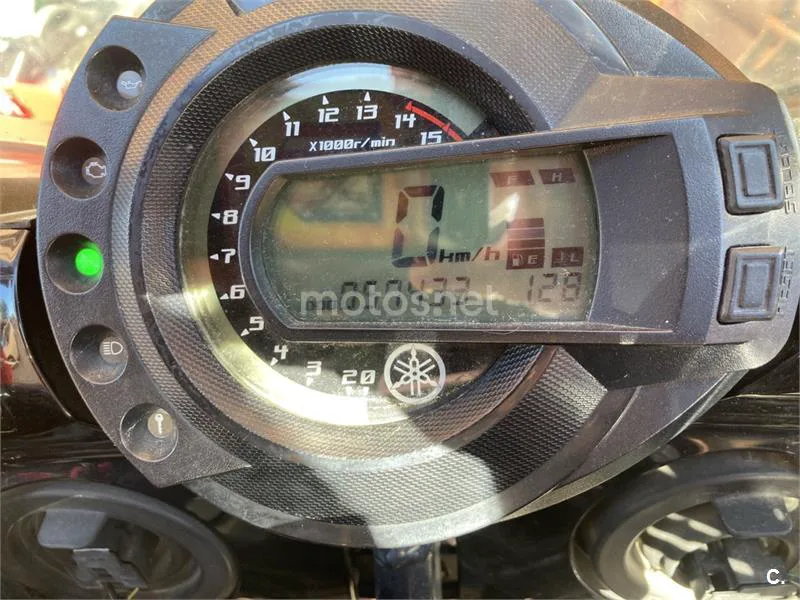 Yamaha FZ6 Fazer – Vista 3
