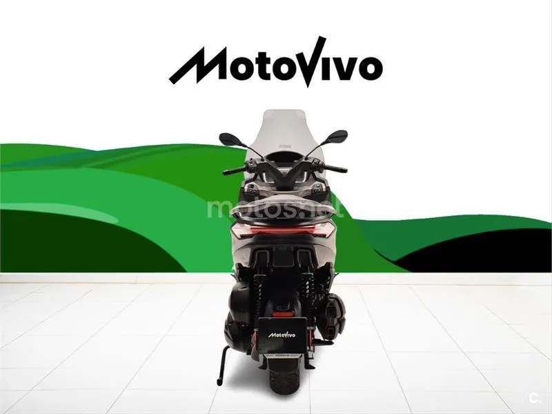 Piaggio MP3 530 Exclusive – Vista 5