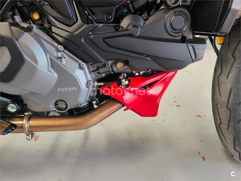Ducati Monster – Vista 15