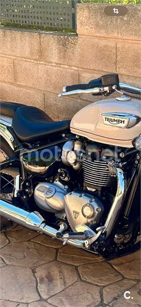 Triumph Bonneville Speedmaster - Vista 5